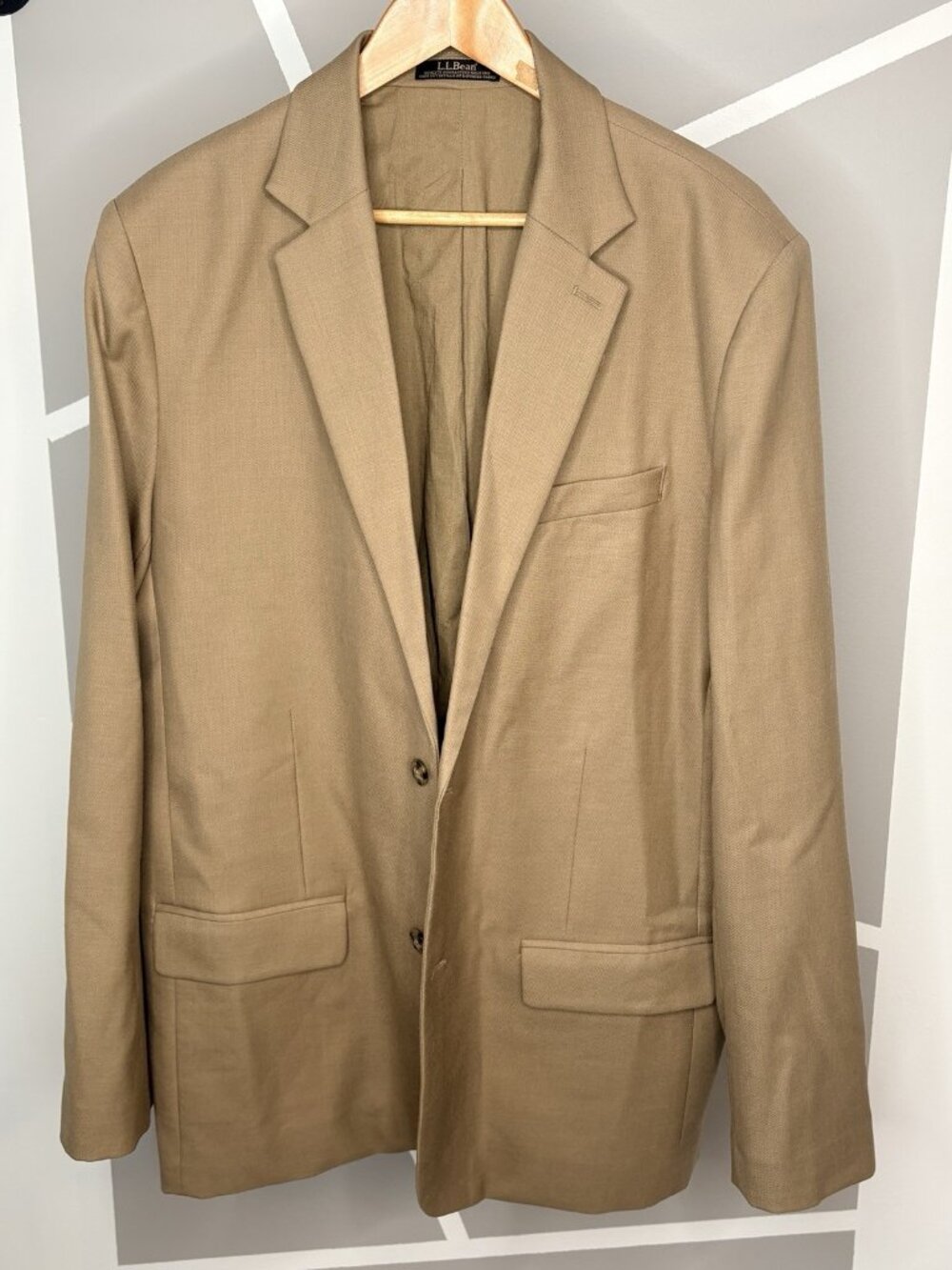 NWOT L.L. Bean Mens 44 Tall Travel Blazer Jacket 100% Wool Tan Khaki Sport Coat